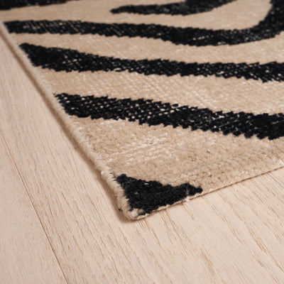 Zebre Hand-Knotted Rug- Ivory/Black